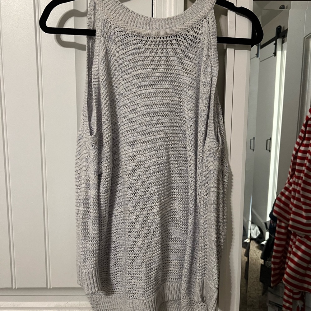 Shoulder cut-out sweater
